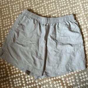 Women’s Columbia Sandy River Short Size Small